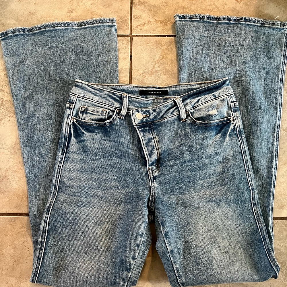 NWOT Flying Monkey Flares-size 29